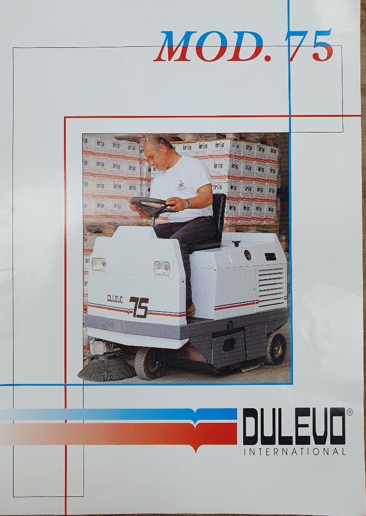 Veegmachine Dulevo 75 + Acculader, Ophalen, Gebruikt