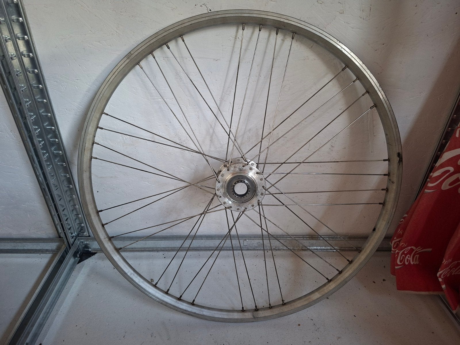gratis op te halen - achterwiel fiets, Fietsen en Brommers, Gebruikt, Aluminium, Shimano, Stadsfiets