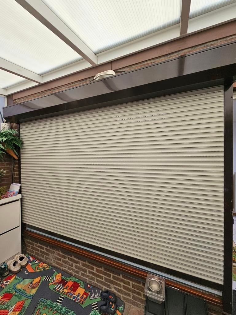 Elektrisch rolluik, Gebruikt, Bruin, 200 cm of meer, Ophalen of Verzenden
