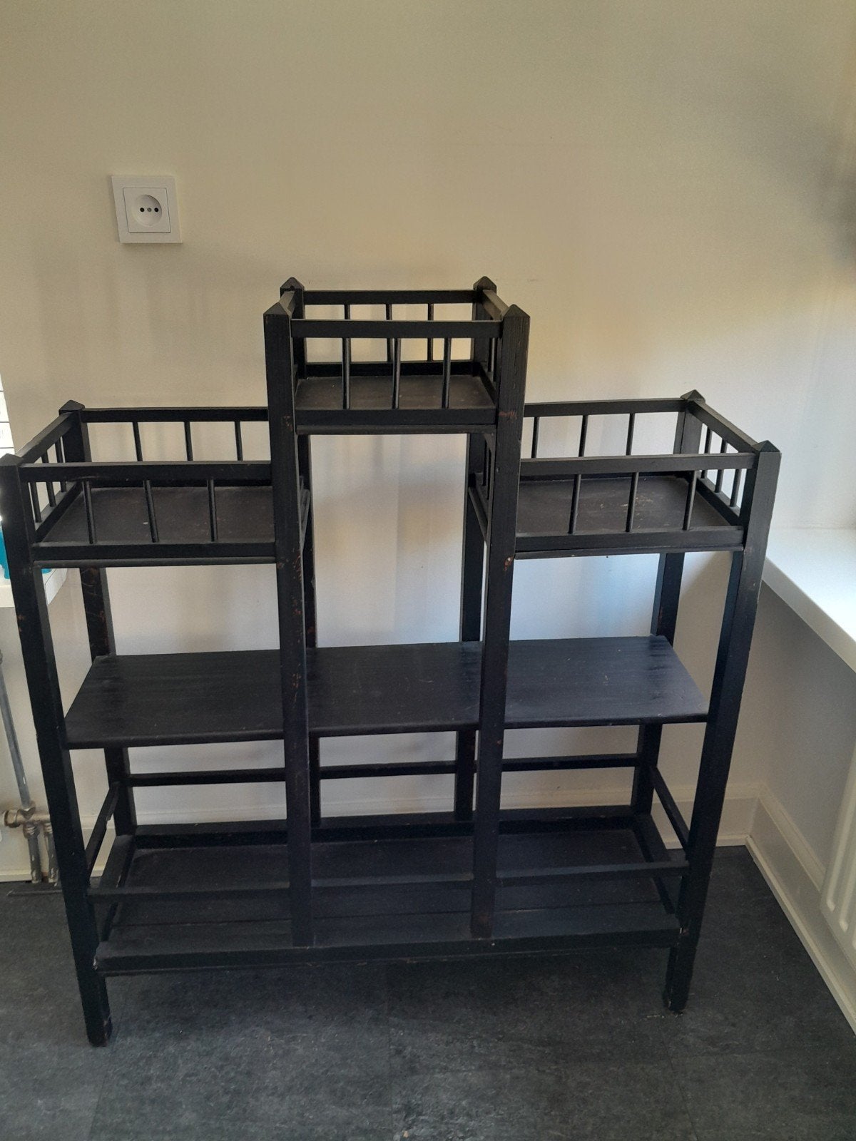 Zwart houten Antieke,Vintage etagere, Ophalen, Met plank(en), Gebruikt, Modern, Speels