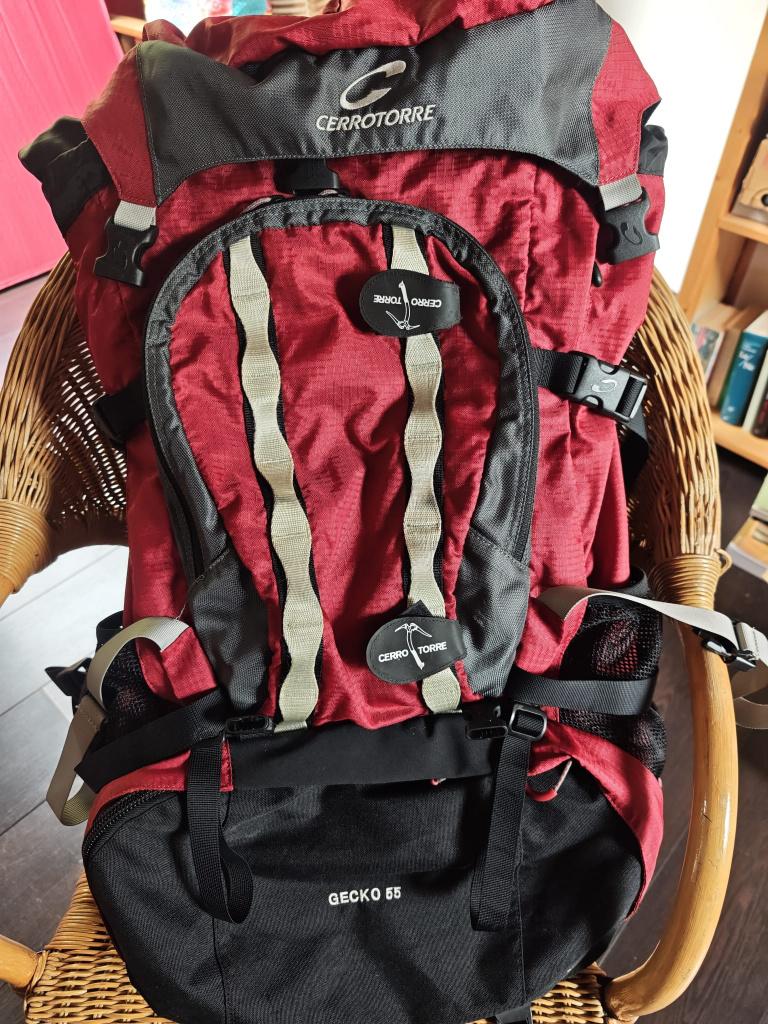 Mooie outdoor rugzak 55 L, Sieraden, Tassen en Uiterlijk, Tassen | Rugtassen, 40 cm of meer, Zo goed als nieuw, Trekking, 60 cm of meer