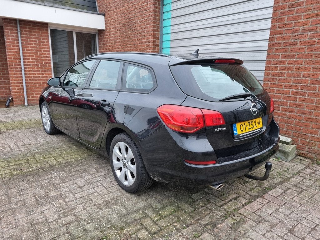Opel Astra Sports Tourer 1.4 Turbo Sport Navi! Bj:2013 NAP!, Auto's, Opel, Voorwielaandrijving, Euro 5, Gebruikt, 4 cilinders