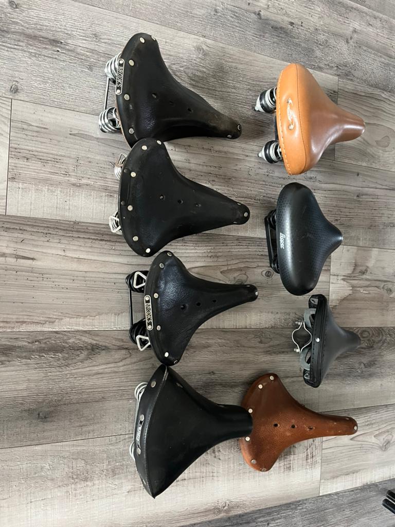 Oldtimer fiets zadels, Ophalen of Verzenden, Zo goed als nieuw, Overige typen