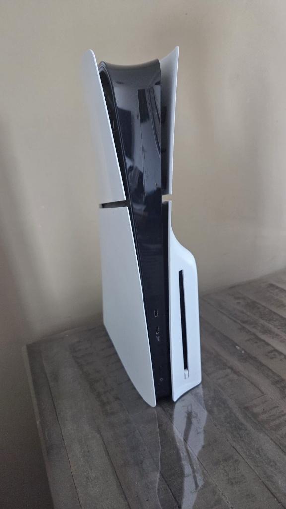 Playstation 5 - Disc Edition - Twee Controllers - Amsterdam, Ophalen, Zo goed als nieuw, Playstation 5