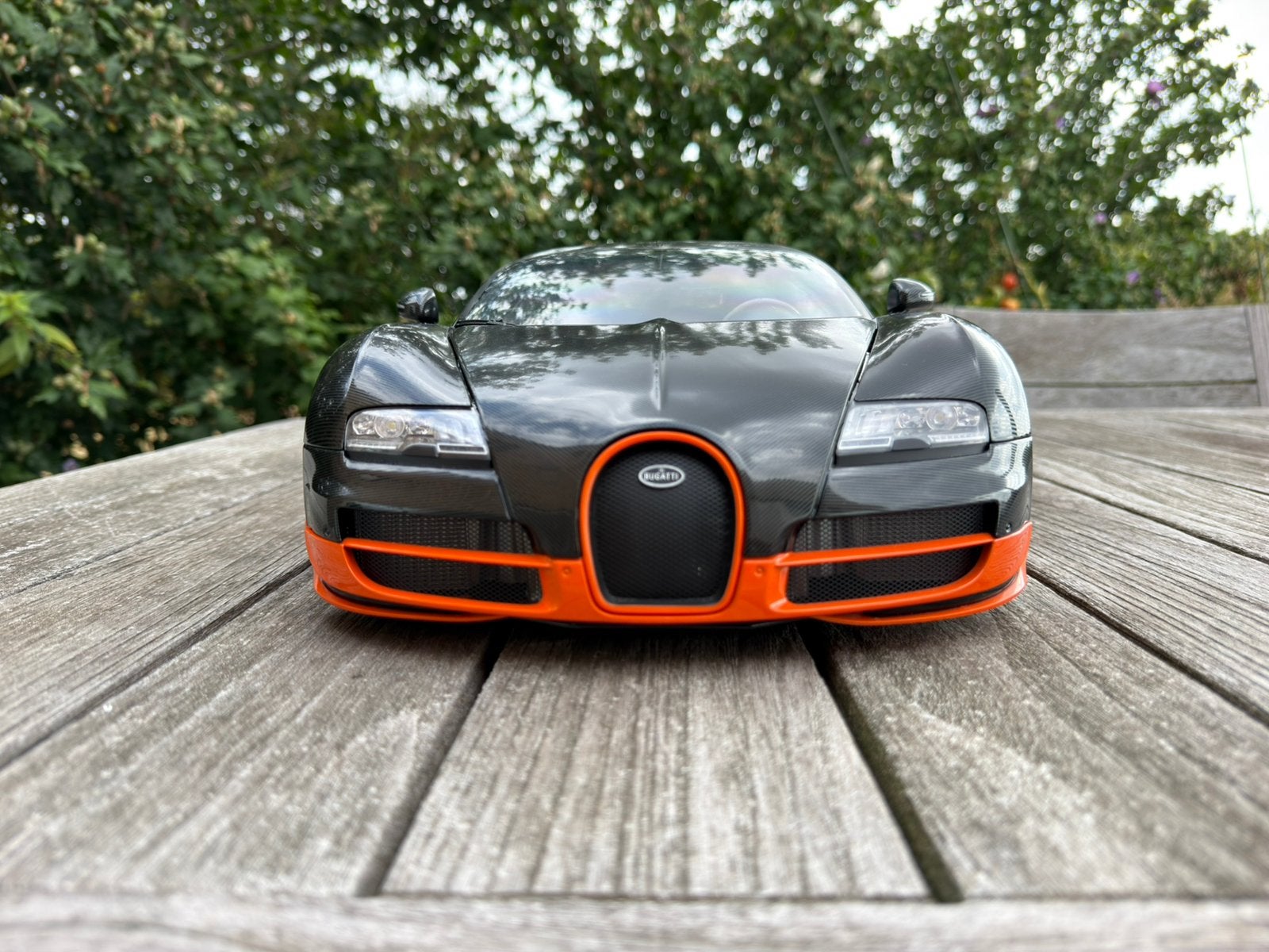 Bugatti Veyron Super Sport - 1:8, Ophalen of Verzenden, Zo goed als nieuw, 1:5 t/m 1:8, Auto