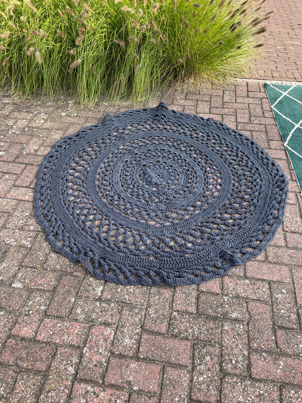 Rond gehaakt vloerkleed., Huis en Inrichting, Ophalen, Blauw, 150 tot 200 cm, Rond