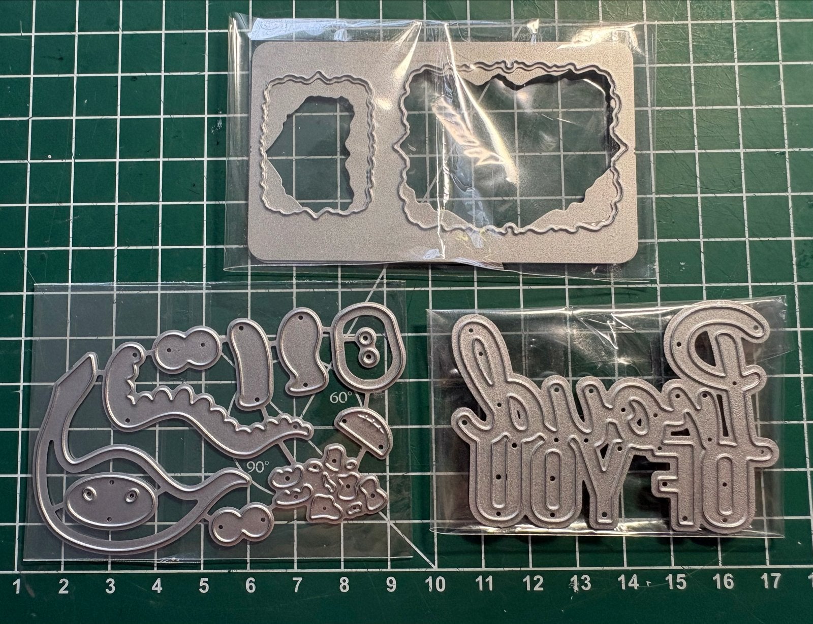 Diverse snijmallen voor kaarten in en scrapbooking, Hobby en Vrije tijd, Ophalen of Verzenden, Nieuw, Overige thema's, Pons of Mal
