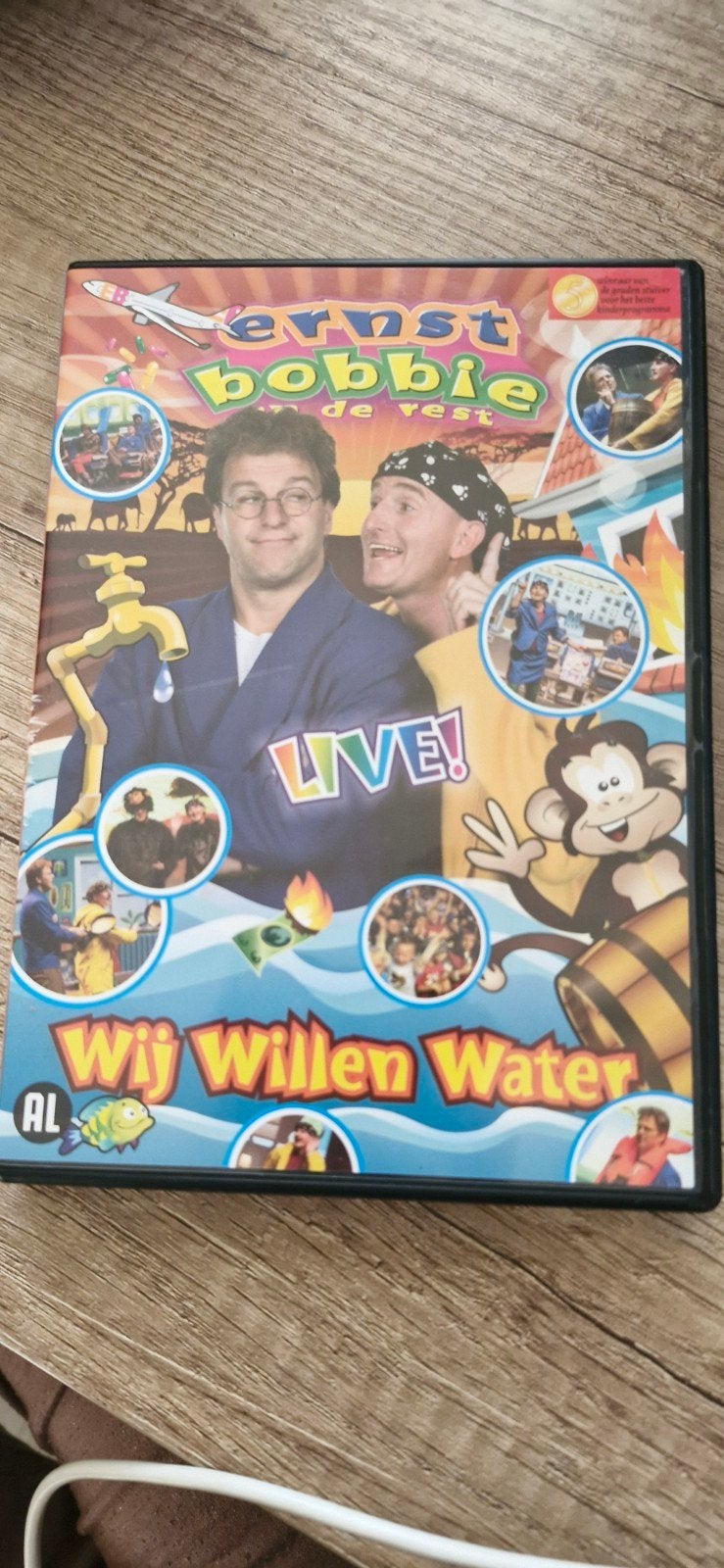 Ernst Bobbie en de Rest - Wij Willen Water DVD, Gebruikt, Verzenden, Alle leeftijden, Nederlands