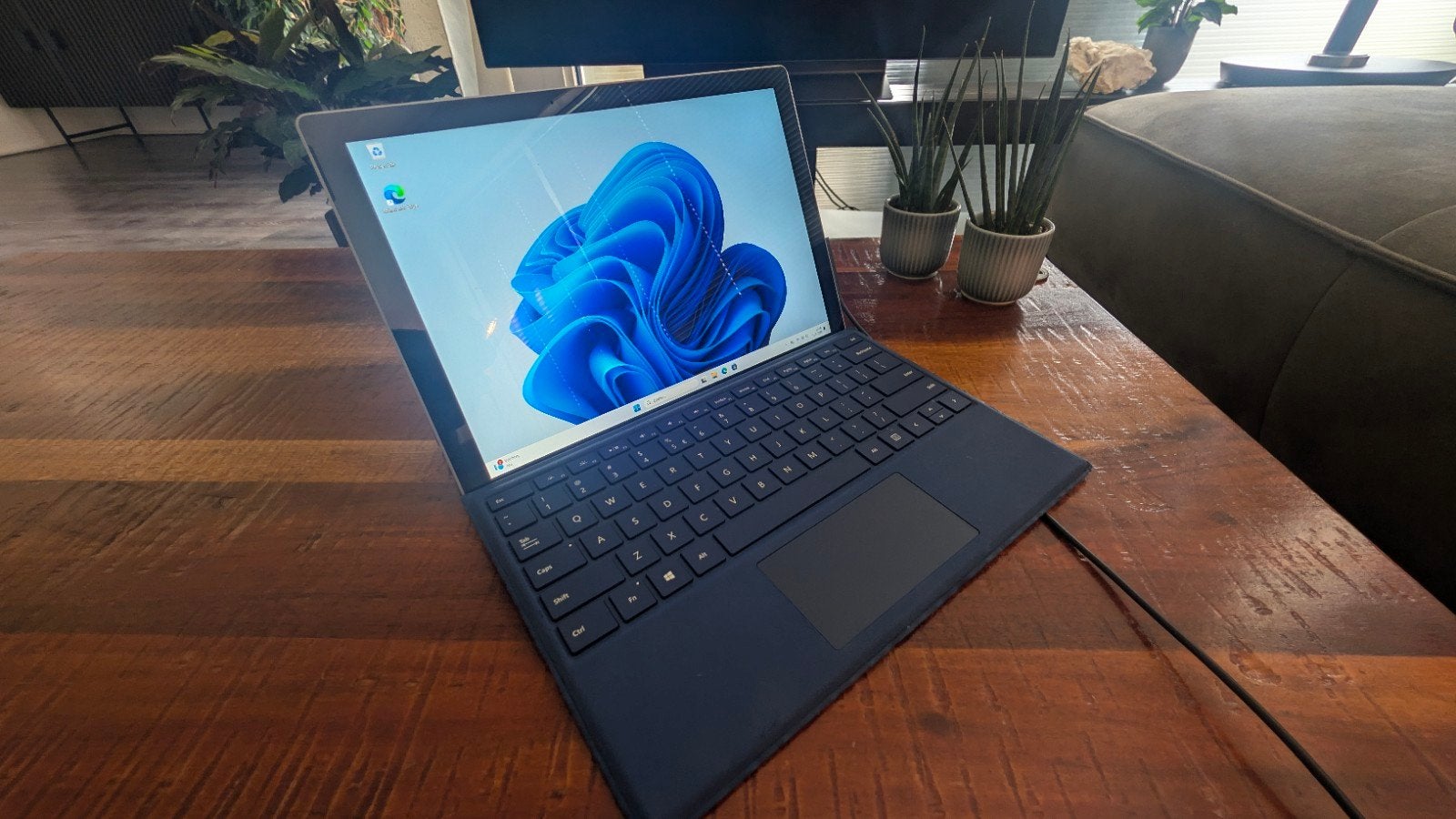 Microsoft Surface Pro 7+, Computers en Software, 2 tot 3 Ghz, Qwerty, Intel Core i5 1135G7 11 Generatie met turbo boost technologie
