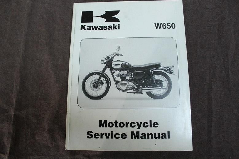 Kawasaki W650 1999 motorcycle service manual W 650 handboek, Motoren, Ophalen of Verzenden, Kawasaki