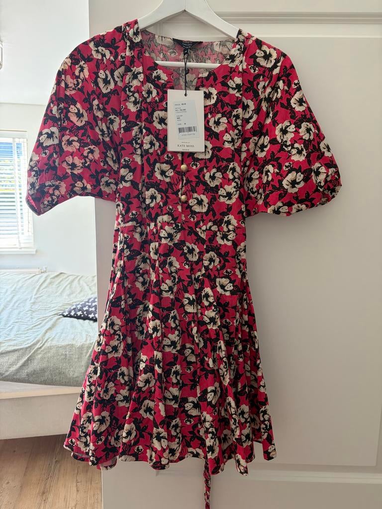 Nikkie jurk maat 36 nieuw met prijskaartje, Ophalen of Verzenden, Nieuw, Maat 36 (S), Rood