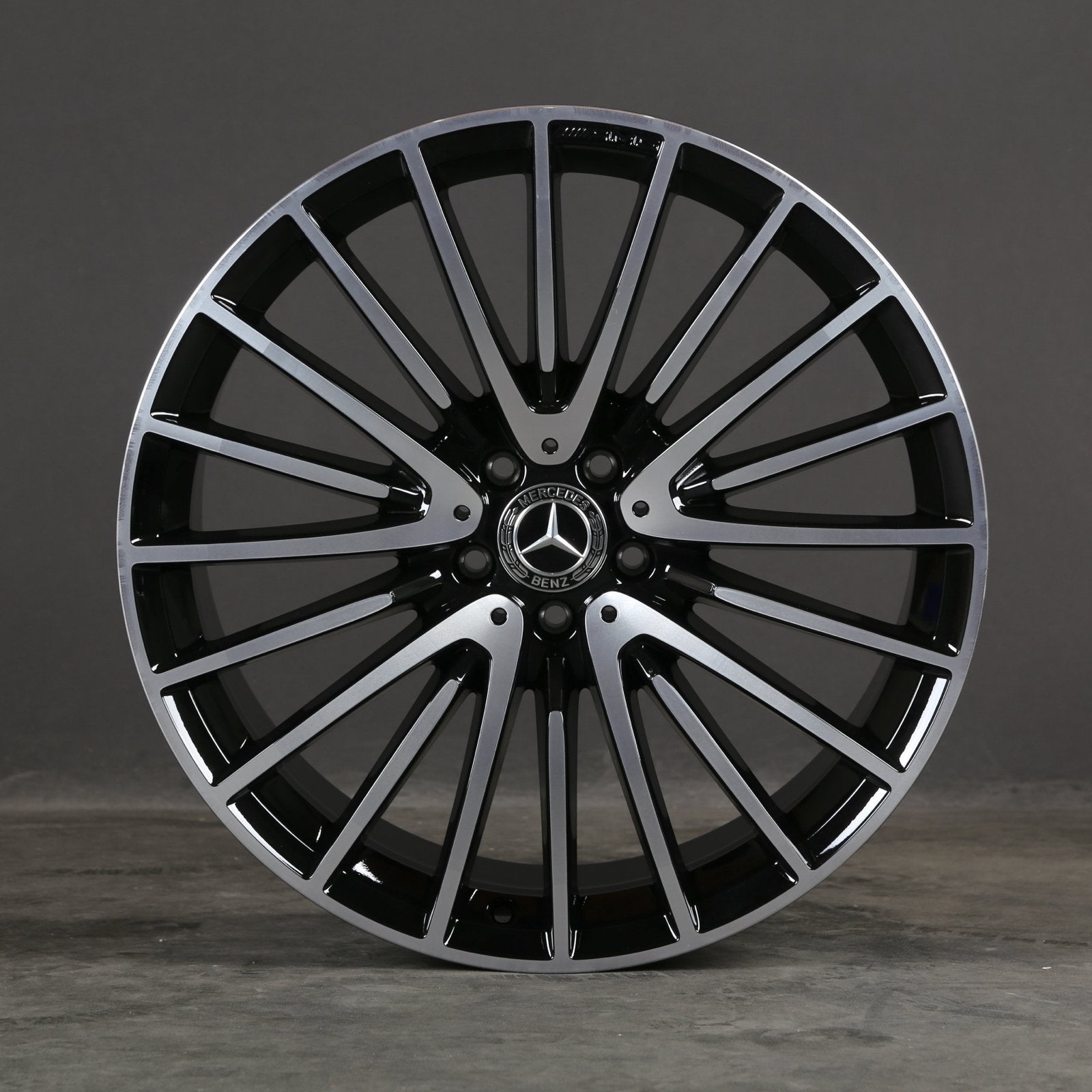 Mercedes-Benz Velg 21 inch - Zwart/Zilver (voor en achter), 19 inch, Velg(en), Nieuw, Ophalen of Verzenden