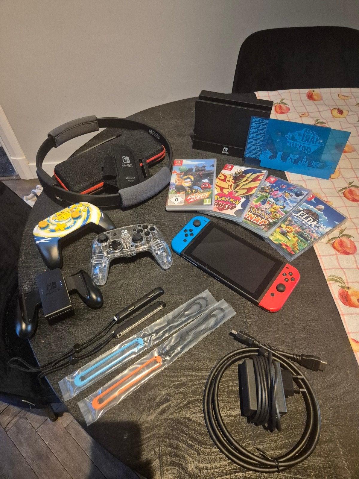 Nintendo Switch met games en accessoires, Spelcomputers en Games, Spelcomputers | Nintendo Switch, Zo goed als nieuw, Switch Original