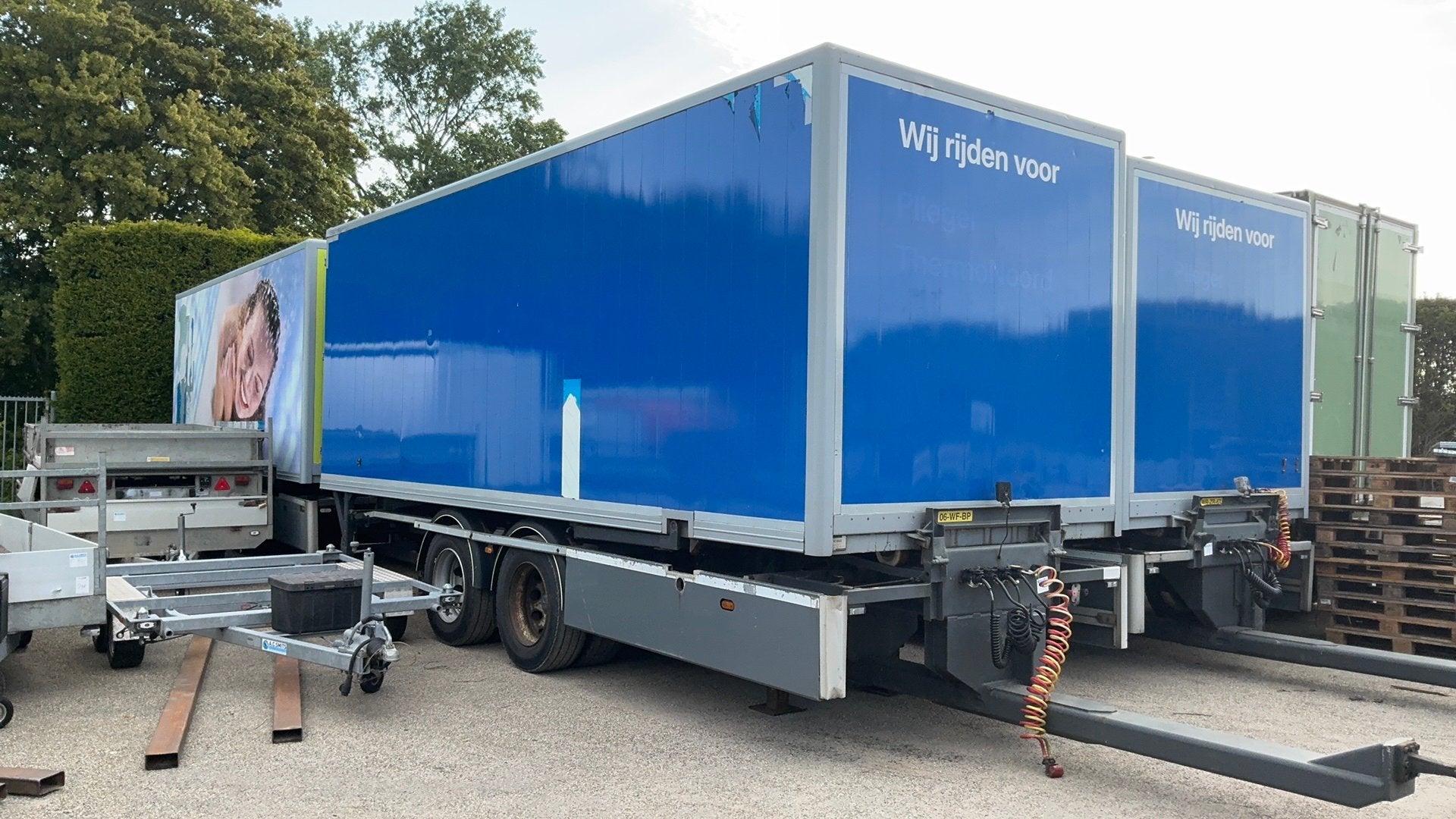 4 x aanhangwagen met afzetbak alu opbouw prijs per stuk, Particulier, Te koop