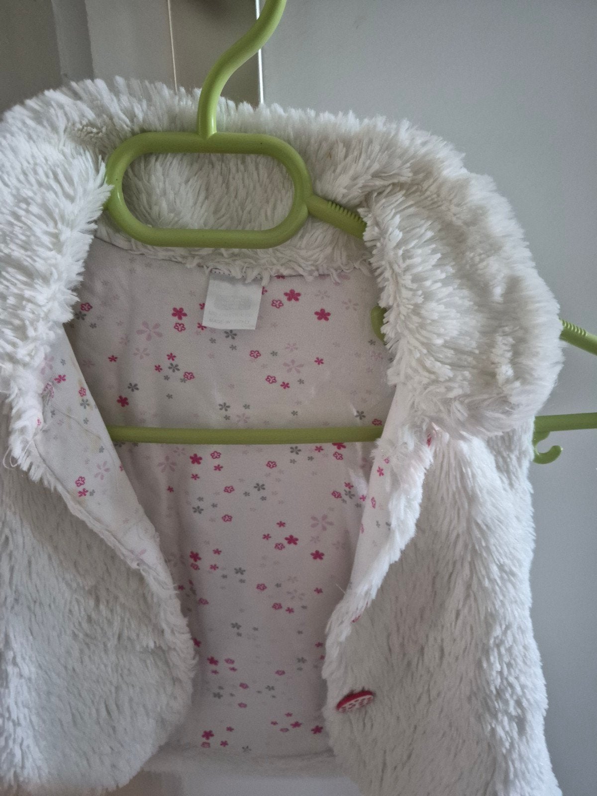 Zacht vestje voor baby 6-9 maand, Ophalen of Verzenden, Zo goed als nieuw, Lc Waikiki, Meisje