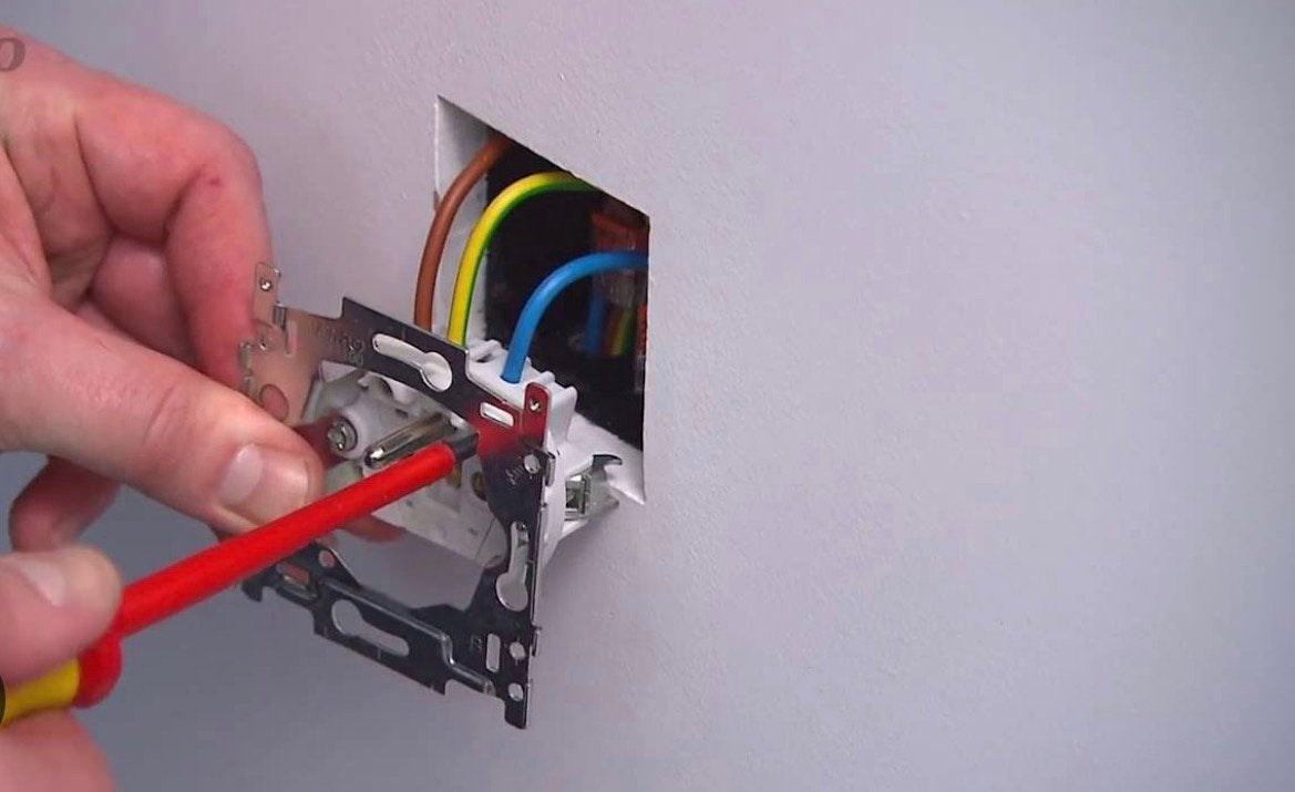 Electricien gezocht