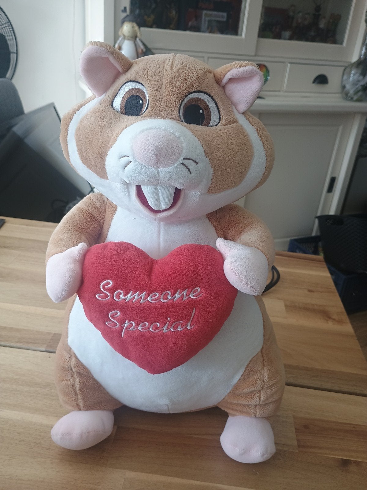 Grote ah Hamster Knuffel met Hart, Hamster, Ophalen of Verzenden, Zo goed als nieuw, Middelgroot (20 tot 80 cm)