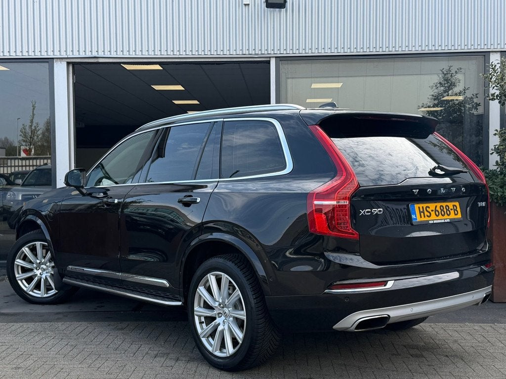 Volvo XC90 2.0 T8 Twin Engine AWD Inscription NIEUW ACCUPAKK, Auto's, Volvo, Gebruikt, 1969 cc, 7 stoelen, Zwart