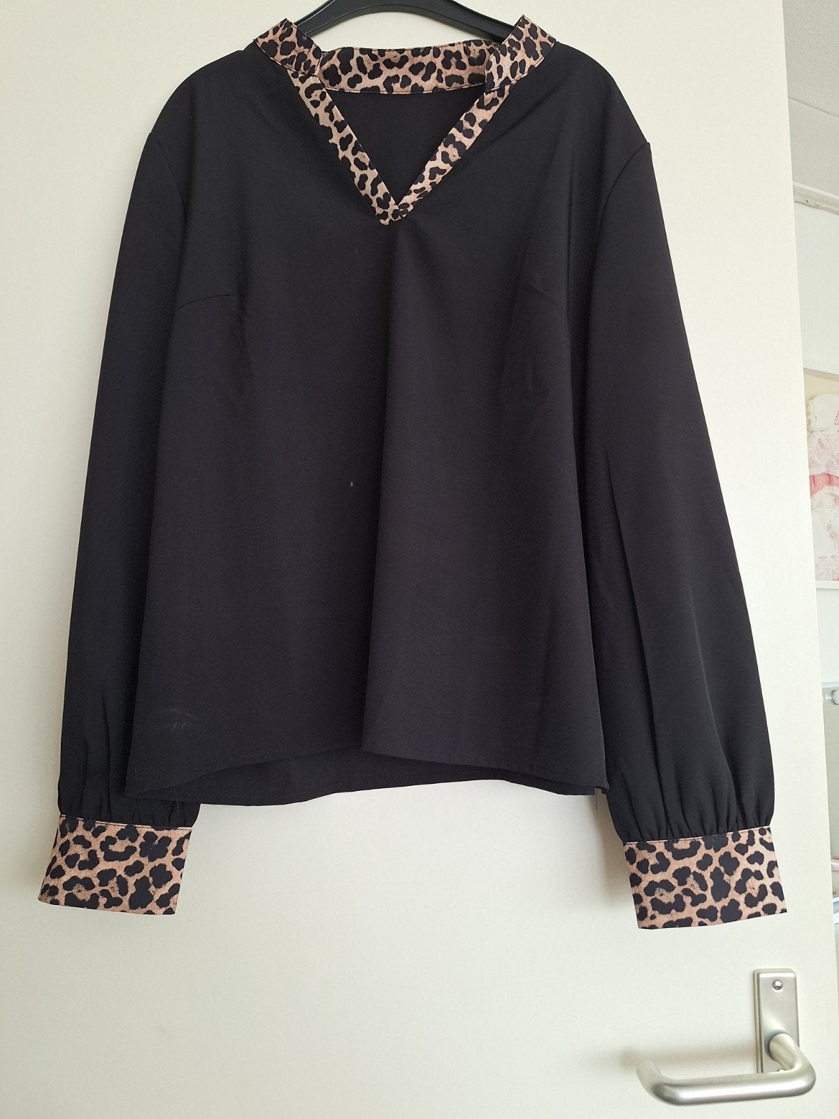 dames blouse tuniek  maat M, Ophalen, Zo goed als nieuw, Maat 38/40 (M), Zwart