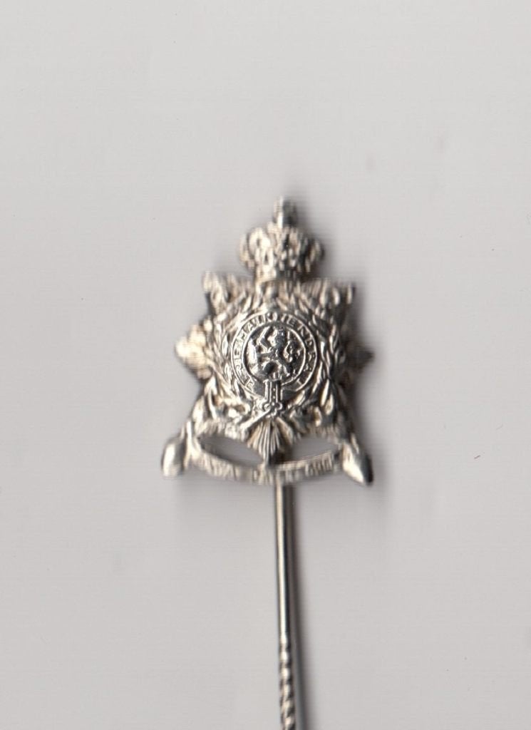Korps Mariniers embleem B speldje, Verzamelen, Niet vindbaar, Niet vindbaar, Marine, Nederland