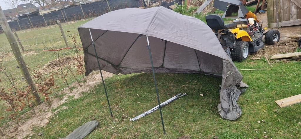 Tent/ paraplu met overwrap karpervissen, Ophalen of Verzenden, Gebruikt, Koffer of Tas