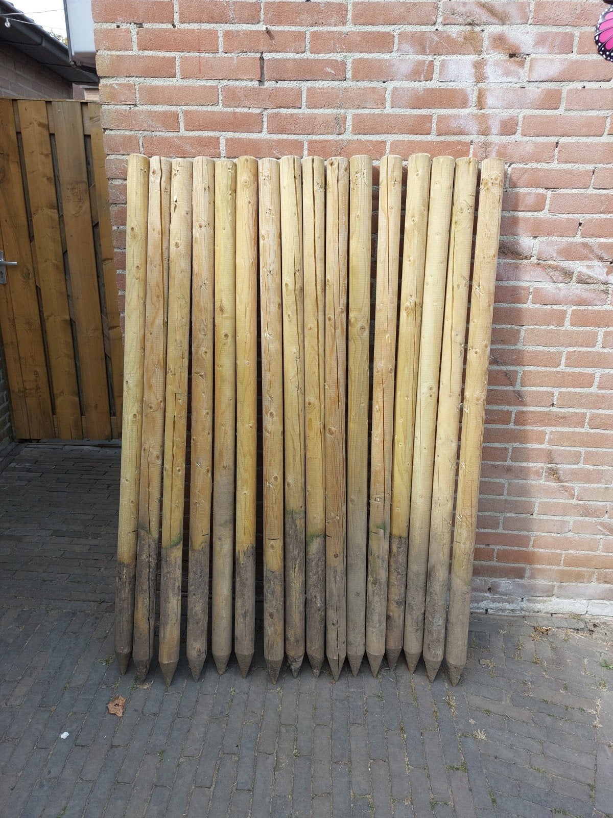 Geïmpregneerde Houten palen voor afrastering of tuinproject, Ophalen, Gebruikt, Palen