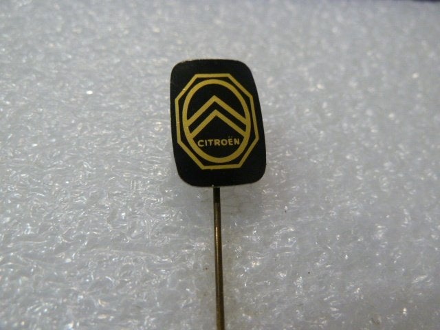Citroën Speldje/Pin - Zwart met Goud Logo, Ophalen of Verzenden, Gebruikt, Merk, Speldje of Pin