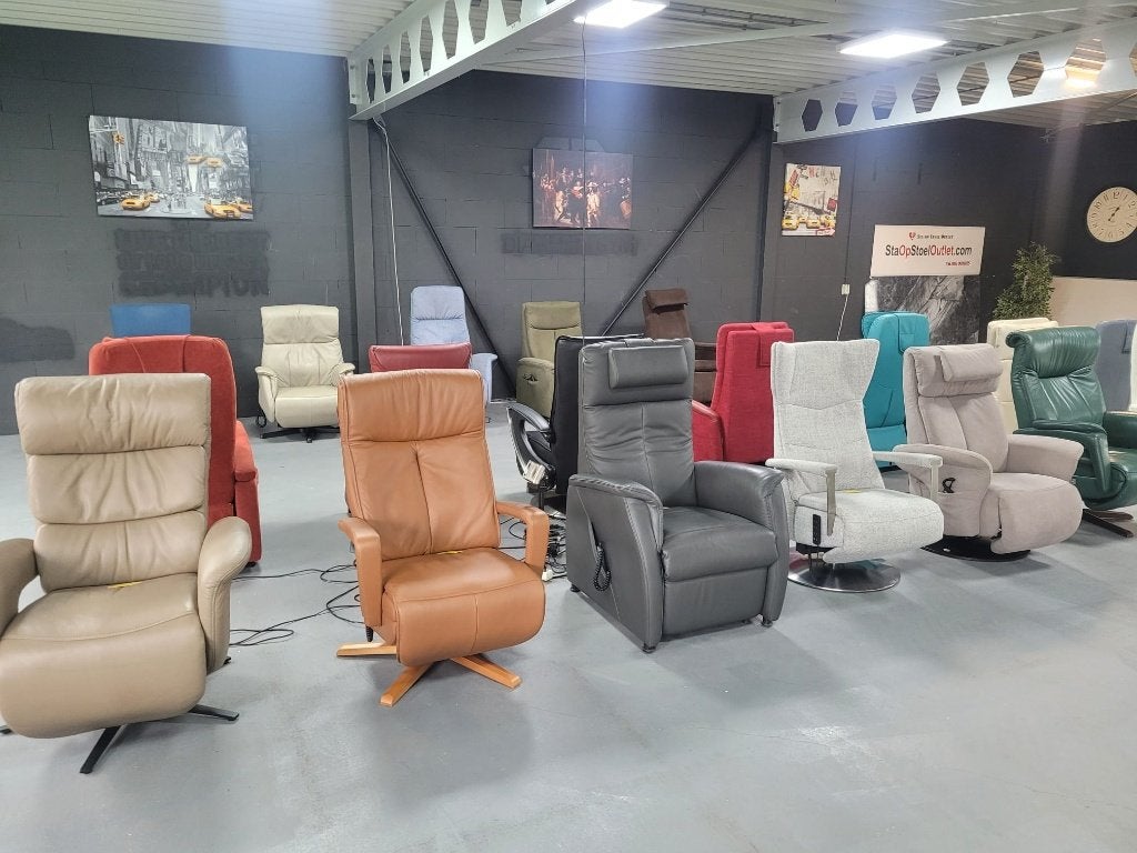 Staopstoel Collectie Staopstoeloutlet, Minder dan 50 cm, Minder dan 75 cm, Zo goed als nieuw, Leer