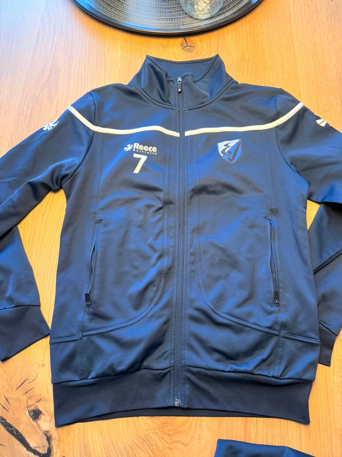 REECE trainingspak kleur blauw, maat S-164, Ophalen of Verzenden, Zo goed als nieuw, Kleding