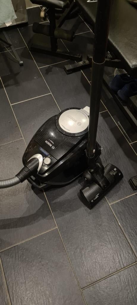 Bosch Relaxx'x BGS5SIL66B Stofzuiger Zonder Zak, Witgoed en Apparatuur, Stofzuigers, Ophalen, Gebruikt, Reservoir, Minder dan 1200 watt