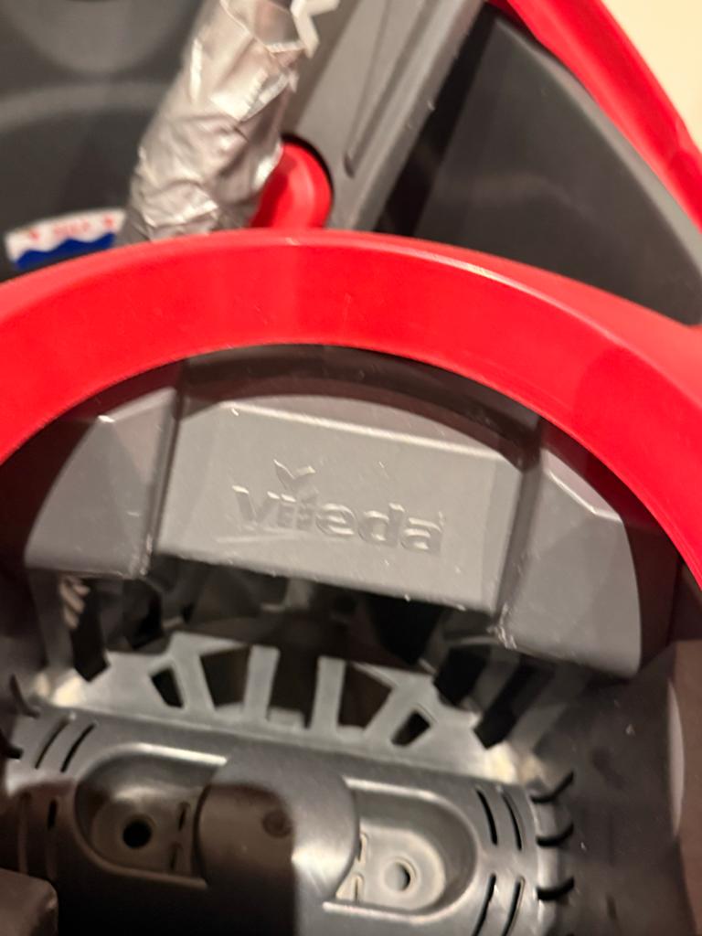 XL Vileda Dweil met emmer - steel getaped, werkt prima, Ophalen, Mop of Dweil