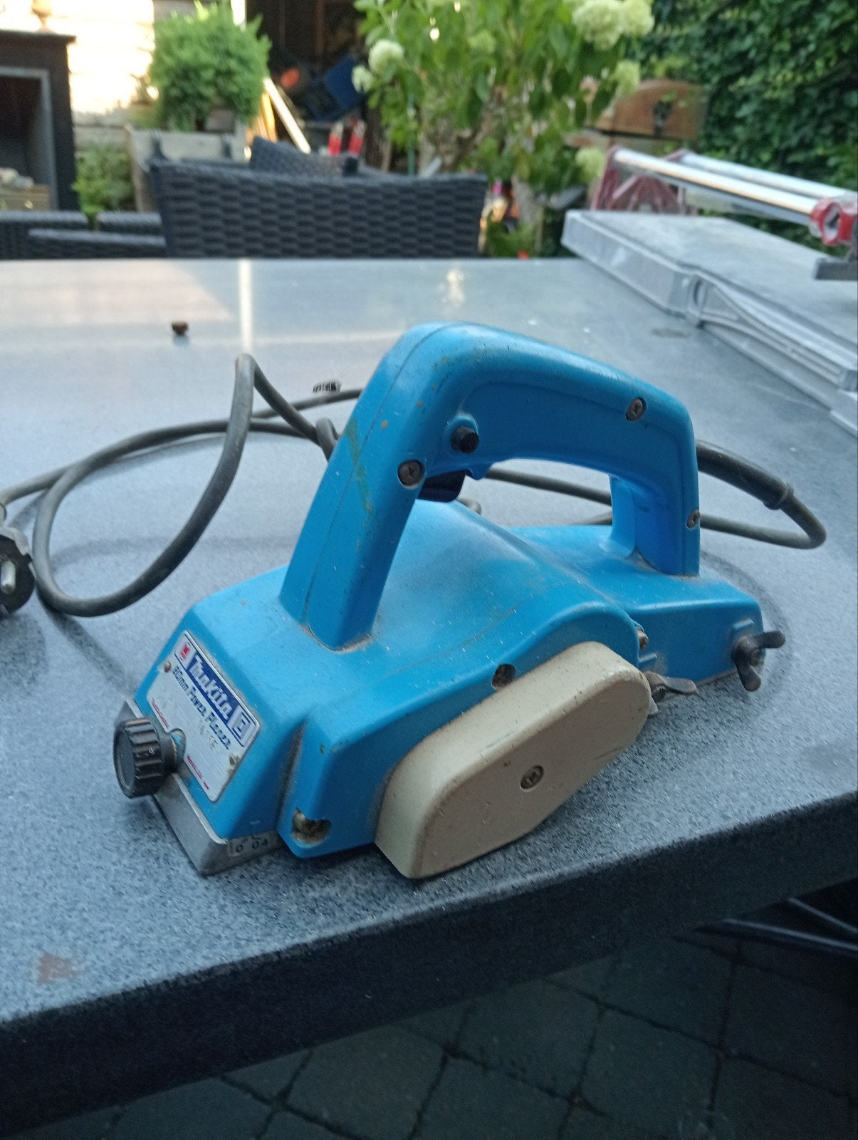 Kleine elektrisch schaaf makita, Doe-het-zelf en Verbouw, Ophalen, Minder dan 600 watt