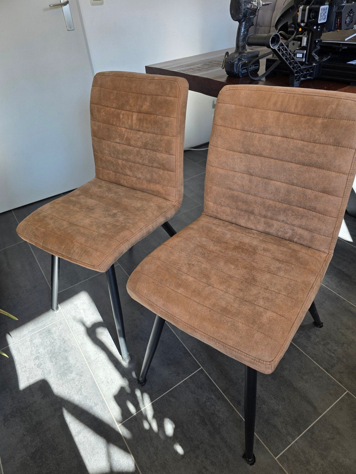 2 eetkamerstoelen, Huis en Inrichting, Stoelen, Ophalen of Verzenden, Gebruikt, Twee