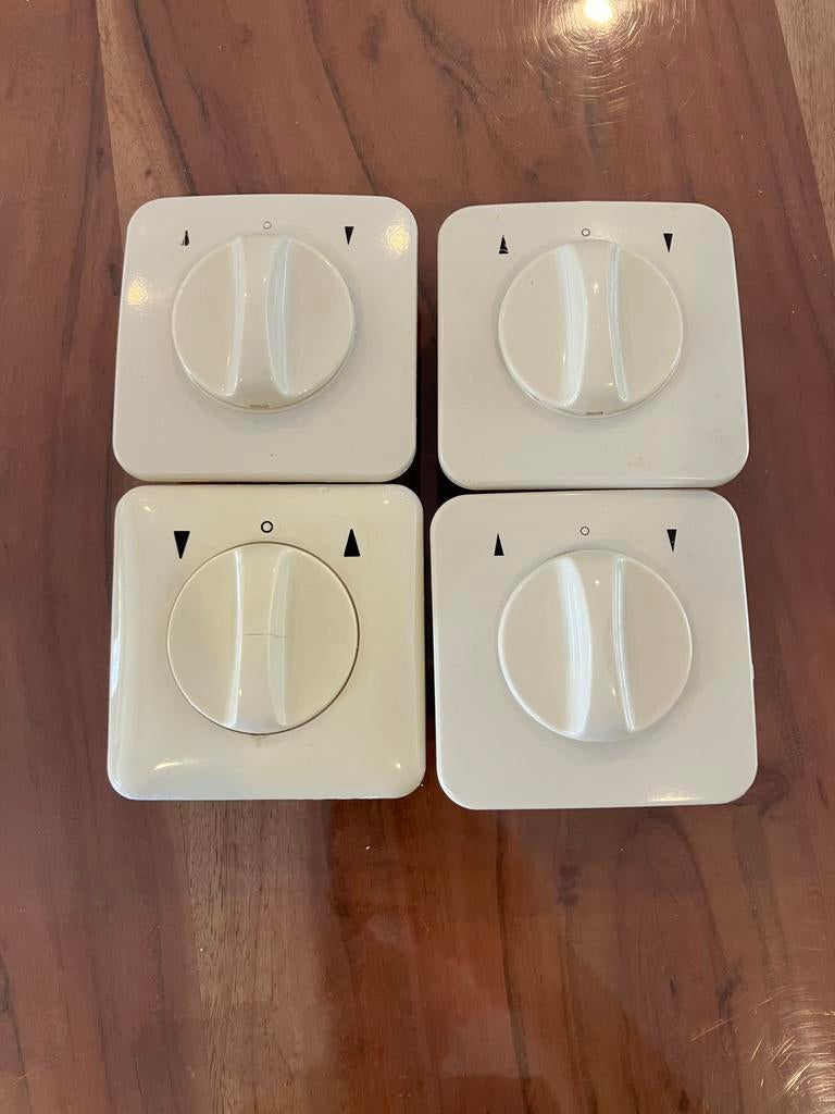 4x Vedder Draaischakelaar voor rolluik/ zonwering, Ophalen of Verzenden, Zo goed als nieuw, Overige materialen