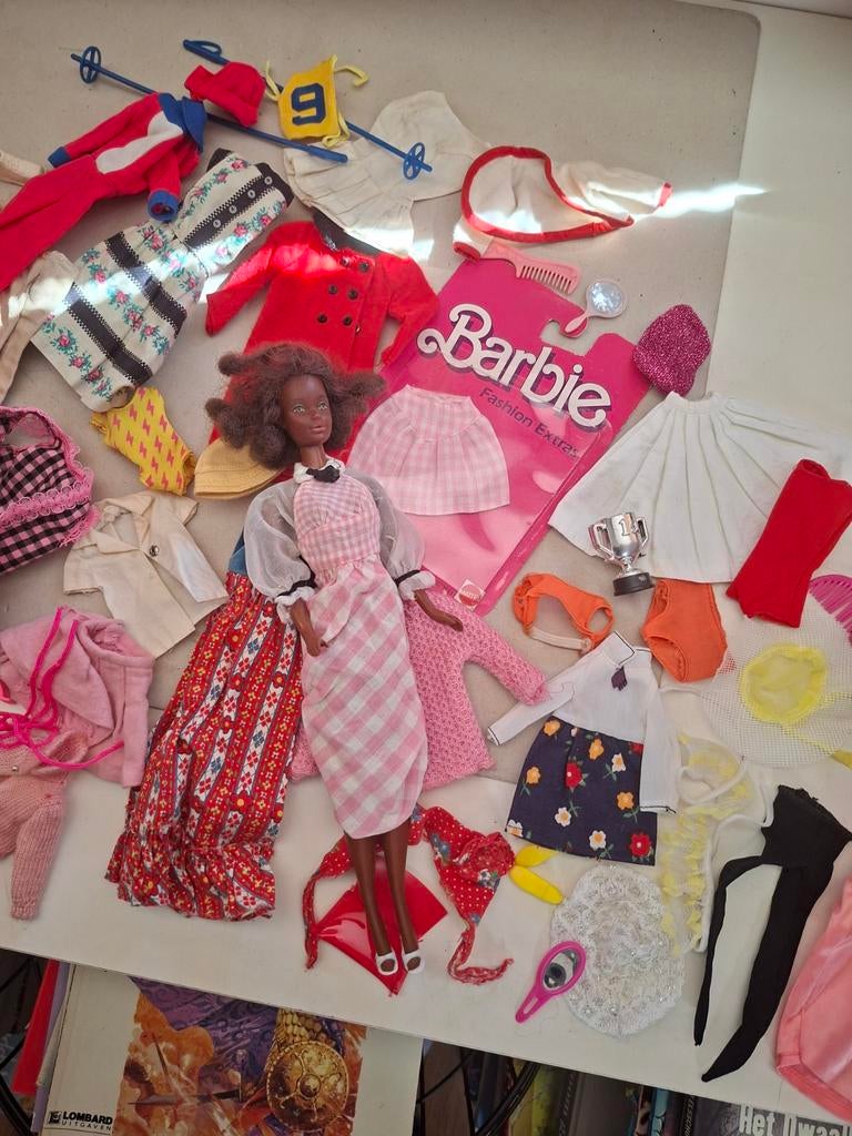Vintage barbie doll pop met spulletjes mattel toys speelgoed, Verzenden, Zo goed als nieuw, Fashion Doll