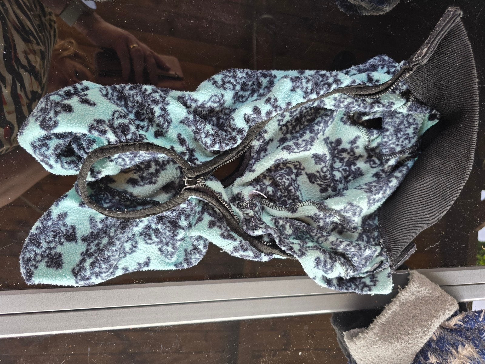 Leuke pyjama/huispakje maat 16 merk formydogs, Dieren en Toebehoren, Gebruikt, S, Ophalen of Verzenden, Hondenpyjama