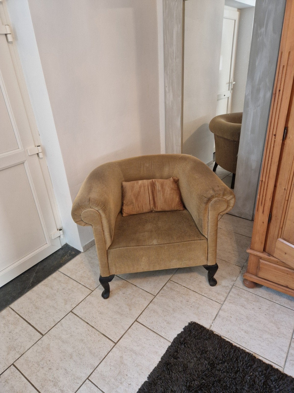 Antiek originele Chesterfield clubfauteuil, Huis en Inrichting, Fauteuils, Ophalen, Gebruikt