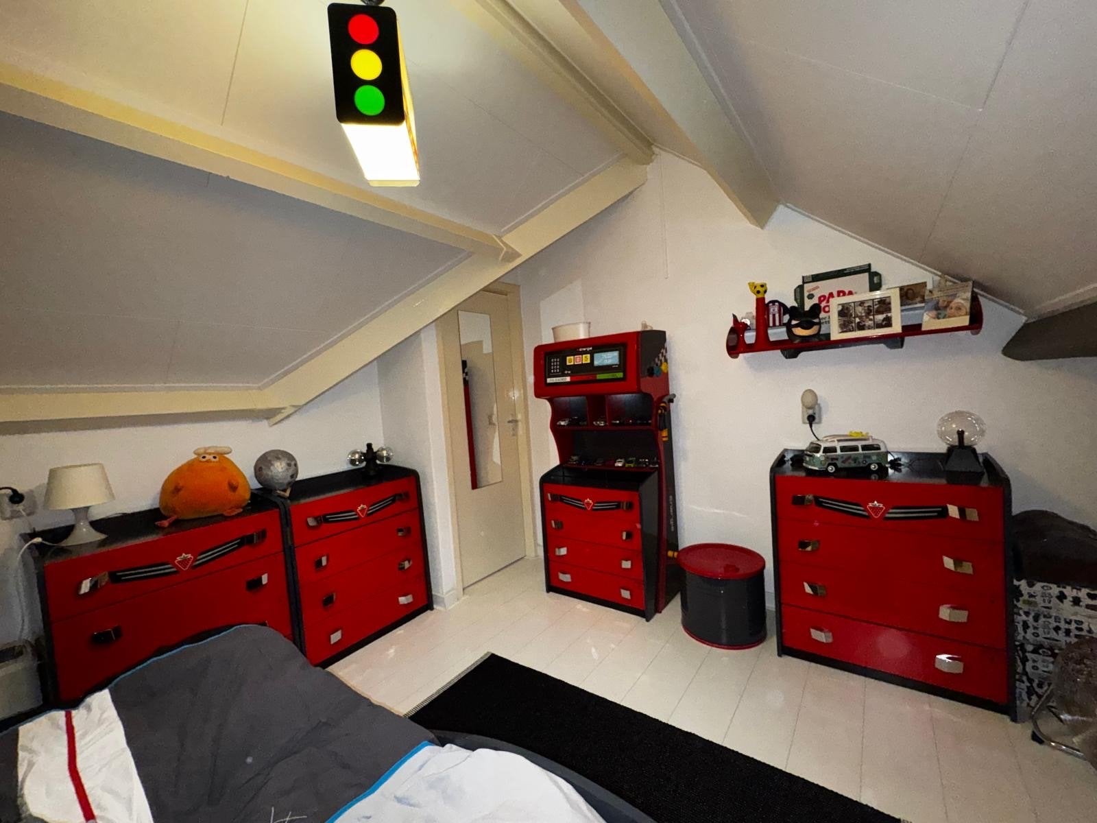 Cilek Race Cup autokamer compleet met bed en meubels, Ophalen, Zo goed als nieuw, Jongetje of Meisje