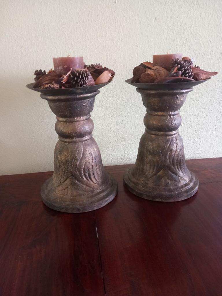 2 zware stenen kandelaars goud/zwart 30H/20B geldrop mierlo, Huis en Inrichting, Woonaccessoires | Kandelaars en Kaarsen, Ophalen of Verzenden