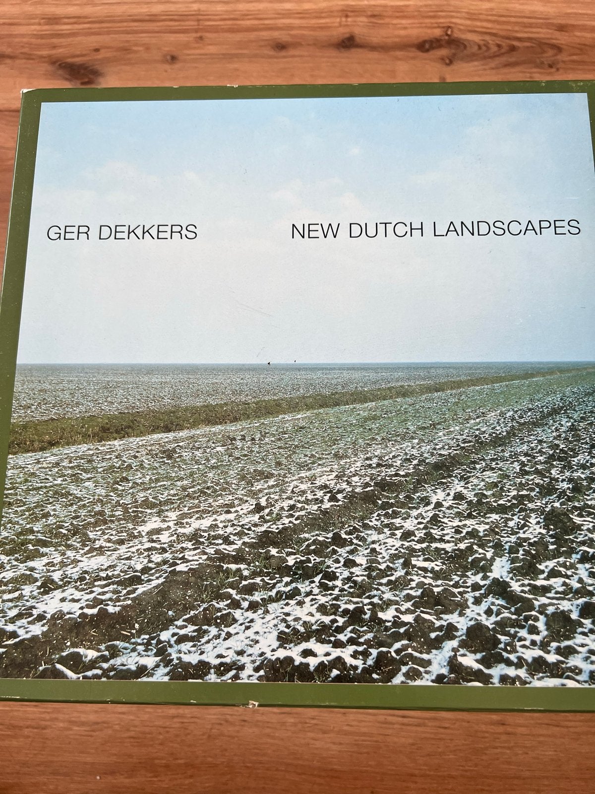 Ger Dekkers - New Dutch Landscapes (Fotoboek), Ophalen of Verzenden, Gelezen, Fotografie algemeen