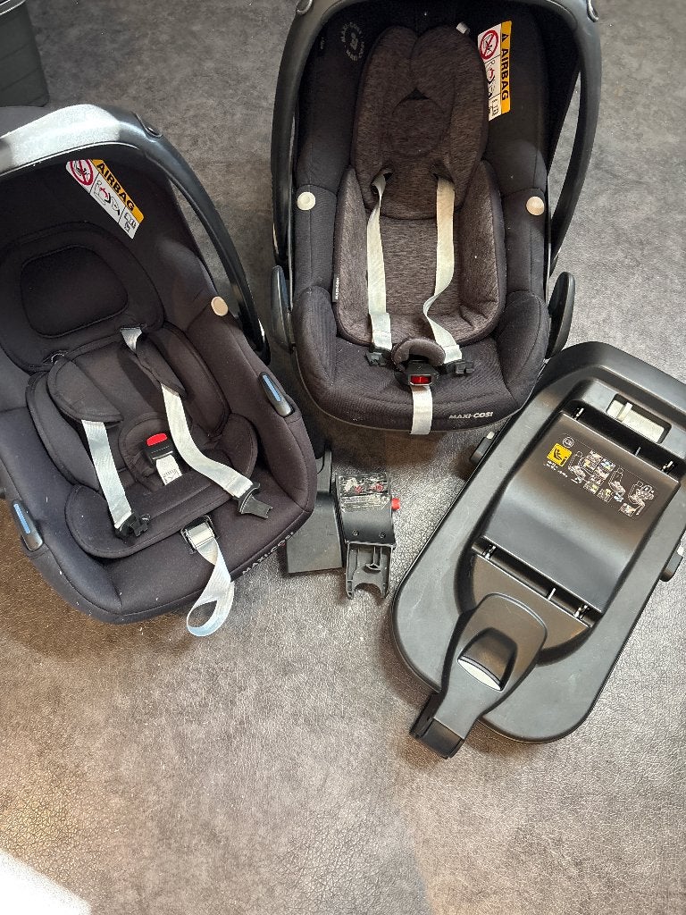 Maxicosi 2x en isofix en adapter voor kinderwagen, Ophalen, Autogordel of Isofix, Gebruikt, 0 t/m 13 kg