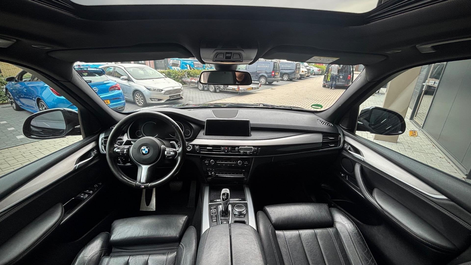 BMW X5 XDrive30d High Executive 7P M-SPORT | PANO | MOTOR 90, Auto's, Dealer onderhouden, Adaptive Cruise Control, Gebruikt, 2993 cc