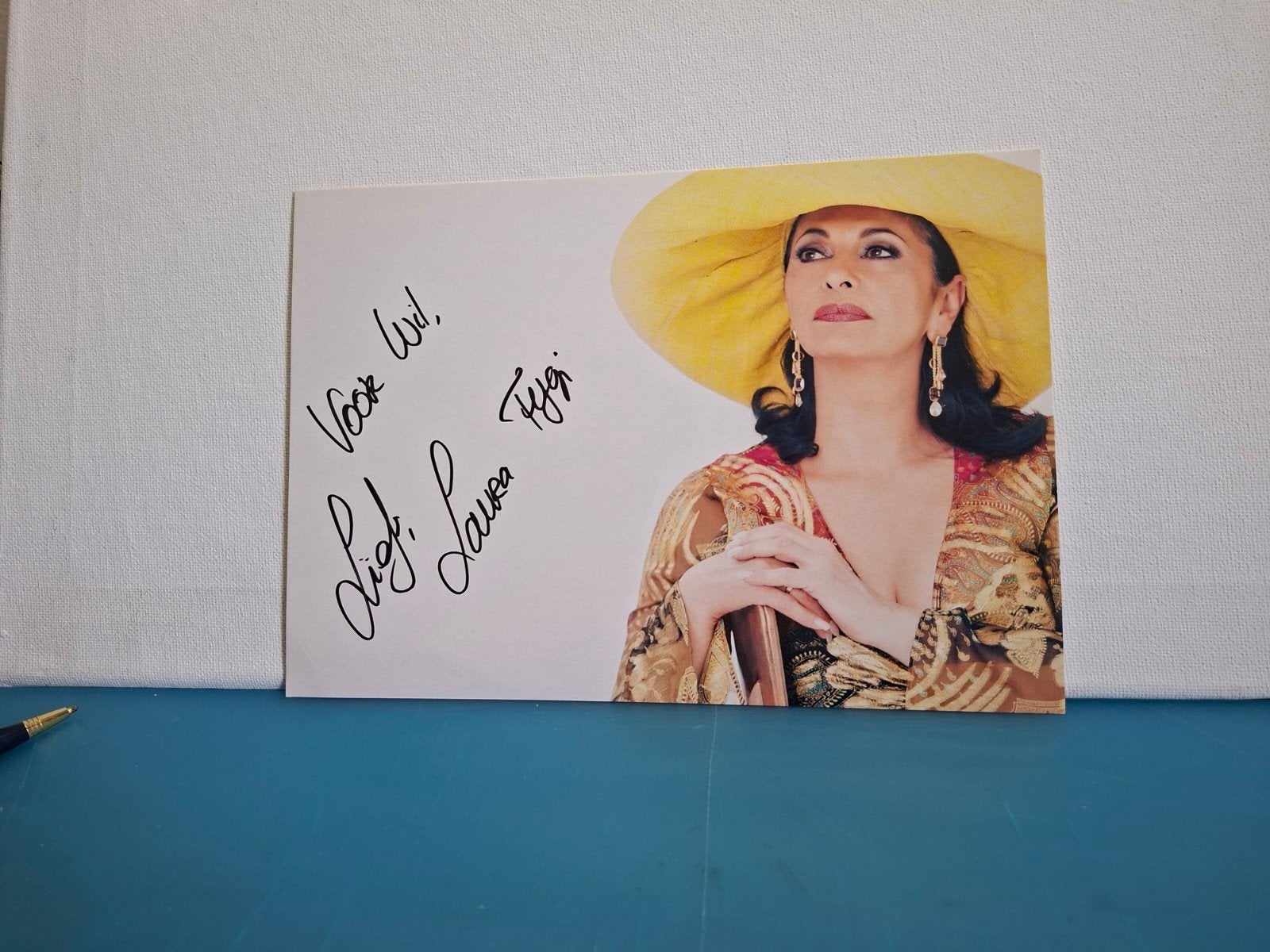 LAURA FIGI ZANGERES, Verzamelen, Verzenden, Nieuw, Foto of Kaart, Gesigneerd