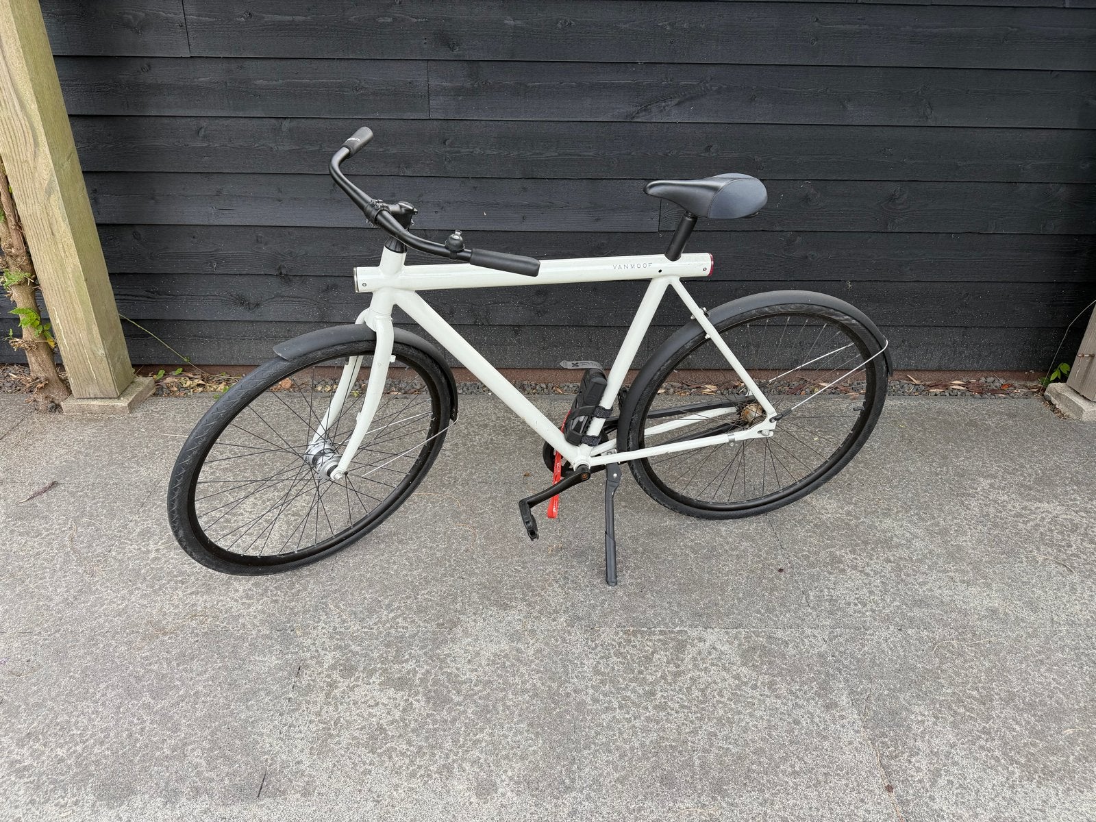 VanMoof fiets - niet elektrisch, Fietsen en Brommers, Fietsen | Heren | Herenfietsen, Ophalen, Gebruikt, Overige merken