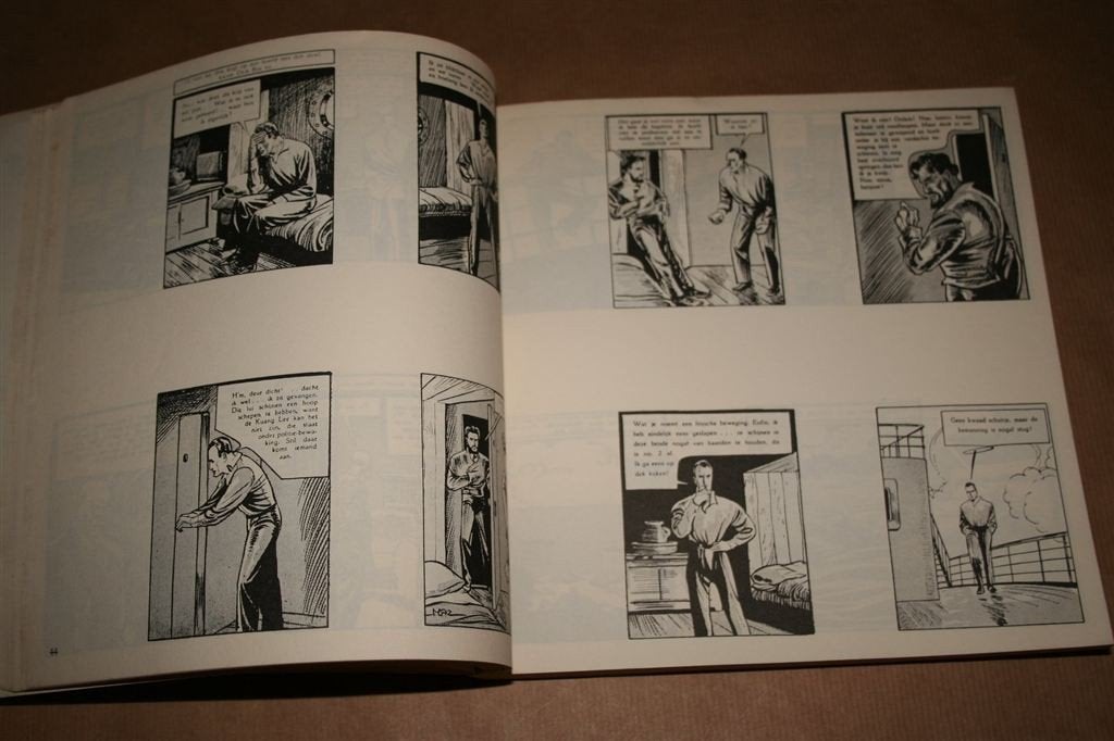 Dick Bos omnibus 1–4 – Alfred Mazure [detective-strips], Eén stripboek, Ophalen of Verzenden, Gelezen