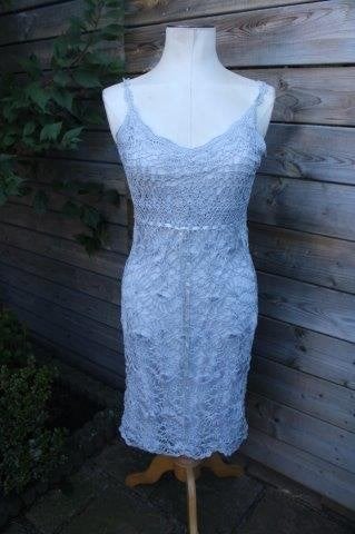 jurk grijs/ zilver Nicowa mt 38 Vaste prijs AANBIEDING, Kleding | Dames, Jurken, Maat 38/40 (M), Nicowa, Ophalen of Verzenden