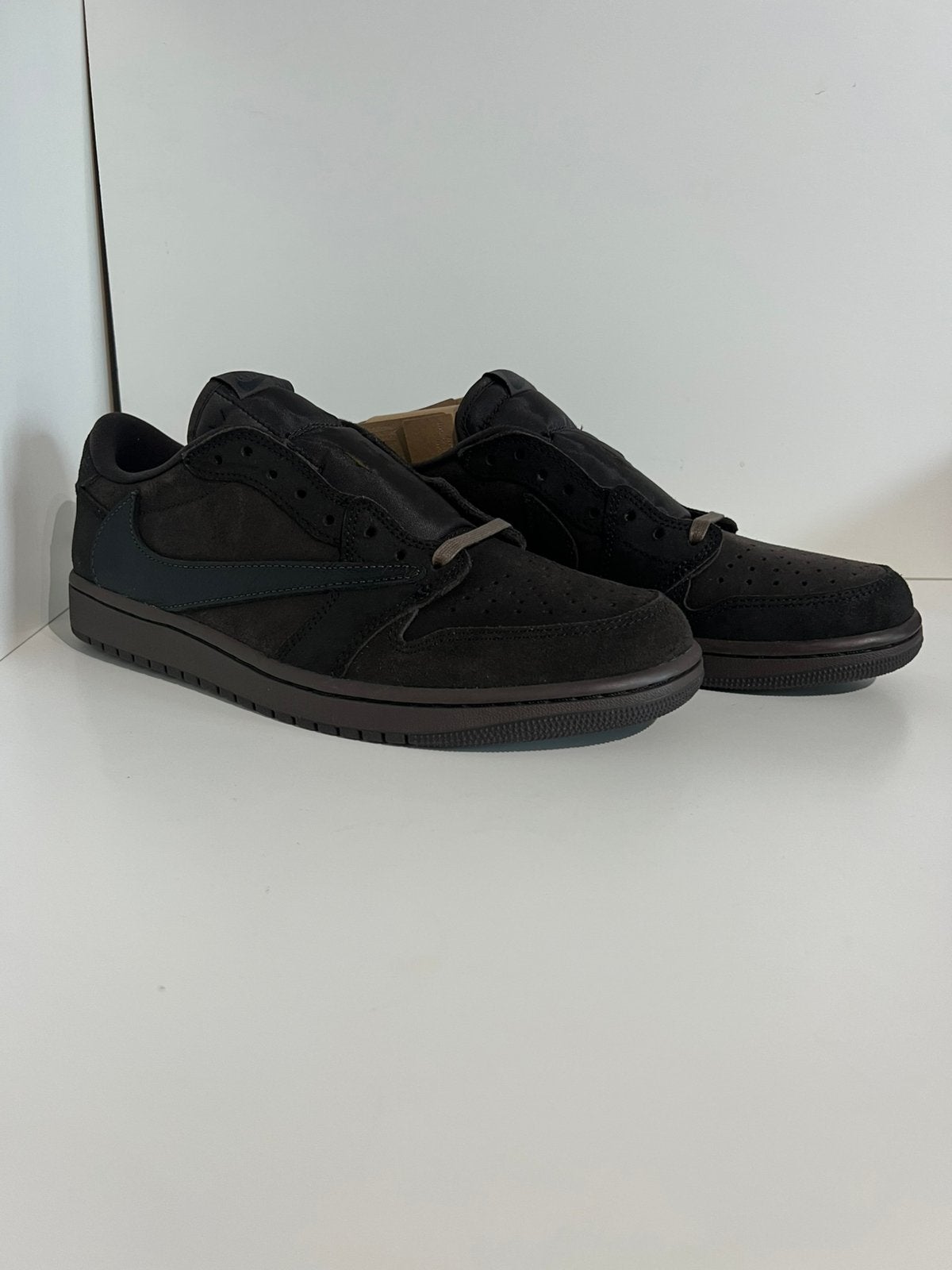 Nike Air Jordan 1 low X Travis Scott Velvet Brown, Bruin, ., Nieuw, Ophalen of Verzenden