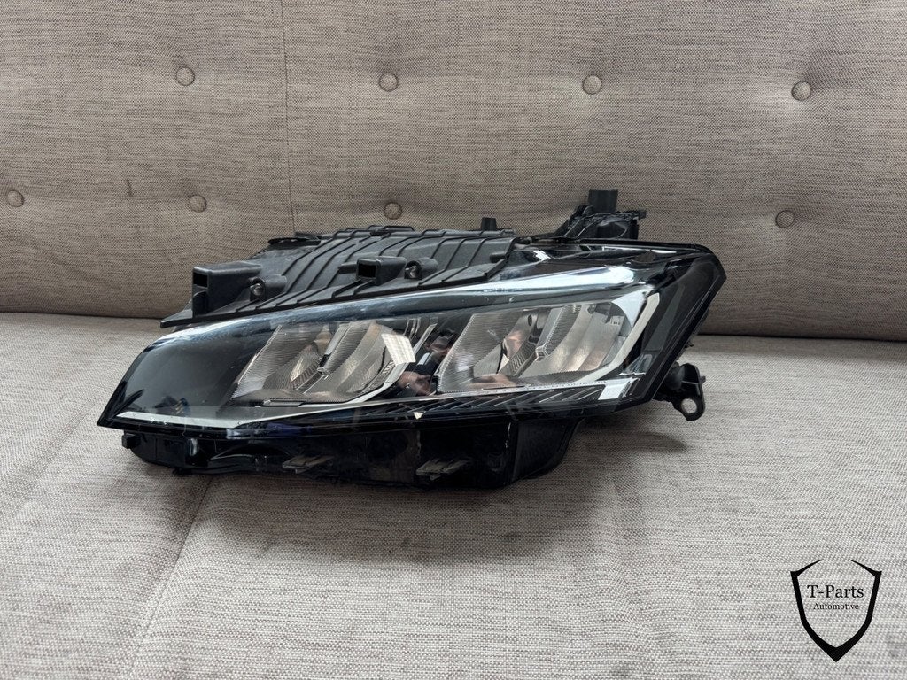 peugeot 308 koplamp links 9851673380