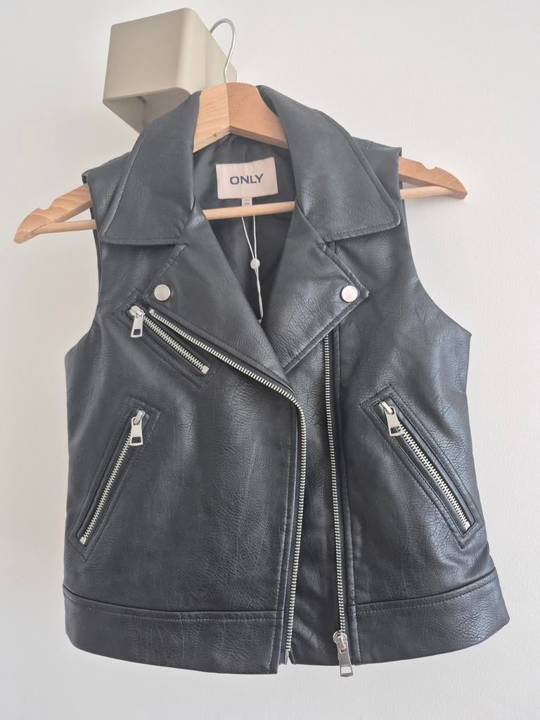 Nieuw met kaartje leerlook gilette only, Ophalen of Verzenden, Nieuw, Meisje, Shirt of Longsleeve