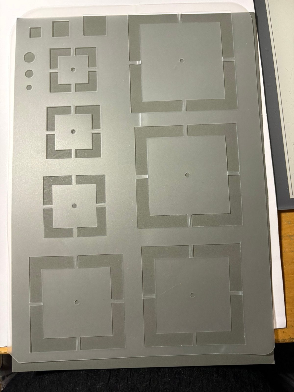 A4 stencil vierkanten, Ophalen of Verzenden, Zo goed als nieuw, Overige thema's, Pons of Mal